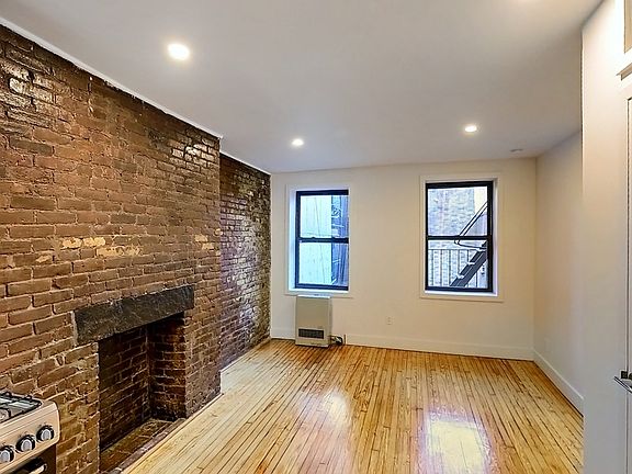5th image of 203 Chrystie St #4AA