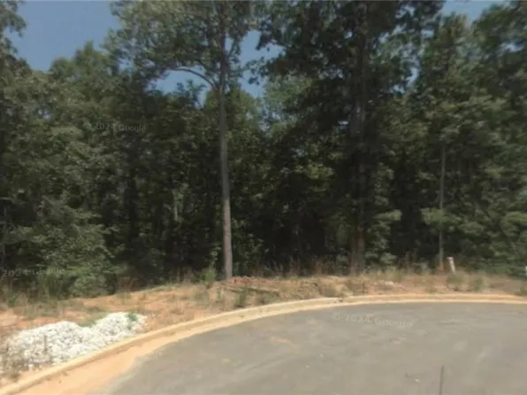 255 Johns Way #10, Commerce, GA 30529