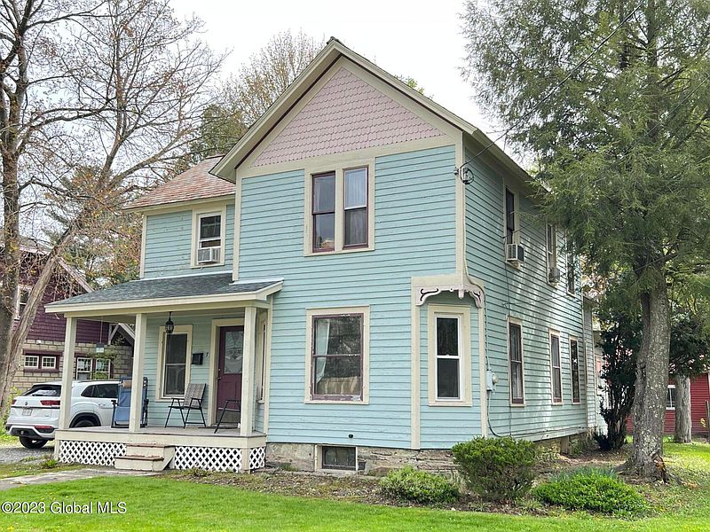 2nd image of 7 Gilmore Ave.