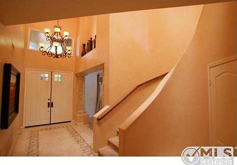 3rd image of 3610 Deauvilla Ct