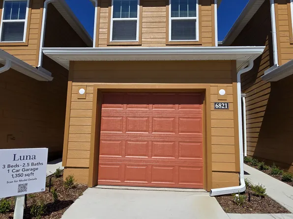 6821 Lake Mist Ln, Jacksonville, FL 32210