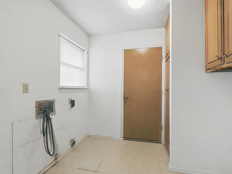 4920 County Road 803 — Photo 14