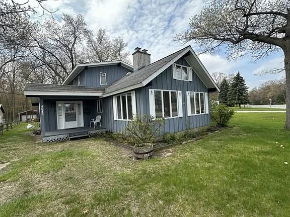 2nd image of 4043 Port Austin Rd