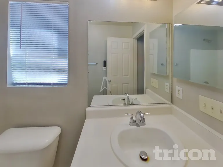 5291 Shreve Ave — Photo 8