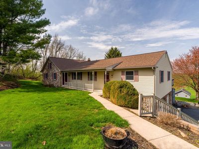 499 Windy Tor Rd, Bird In Hand, PA, 17505