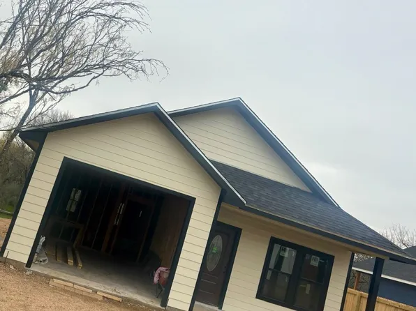 105 E Pine Drive, Granite Shoals, TX 78654