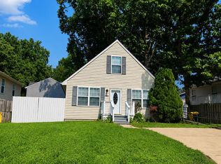 7819 Camp Rd, Pasadena, MD 21122