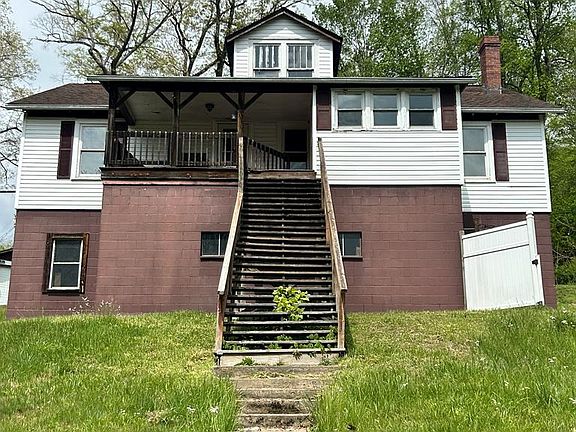 3rd image of 1538 Brooklyn Loop