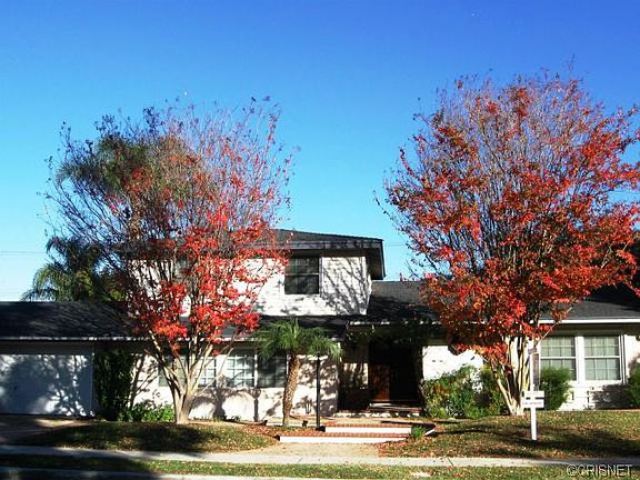 3rd image of 8408 Jason Ave