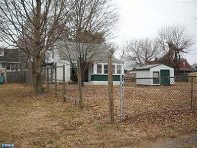 2nd image of 407 Armstrong Ave