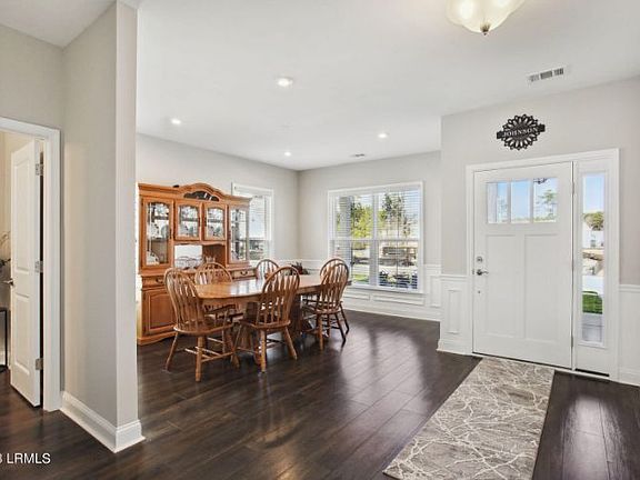 5th image of 304 Malind Bluff Dr
