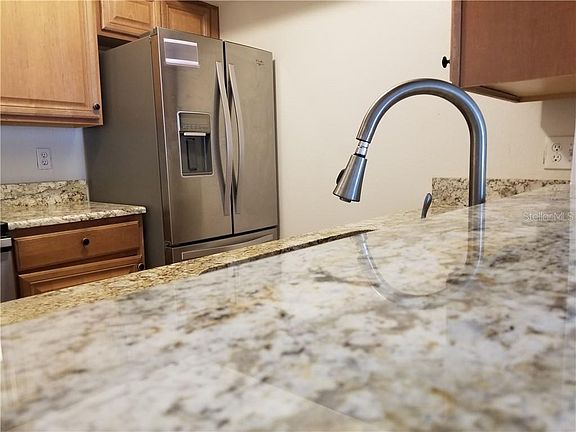5th image of 7130 E Bank Dr