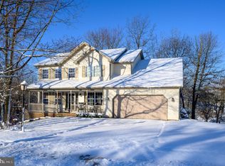 91 Frock Dr, Hanover, PA 17331