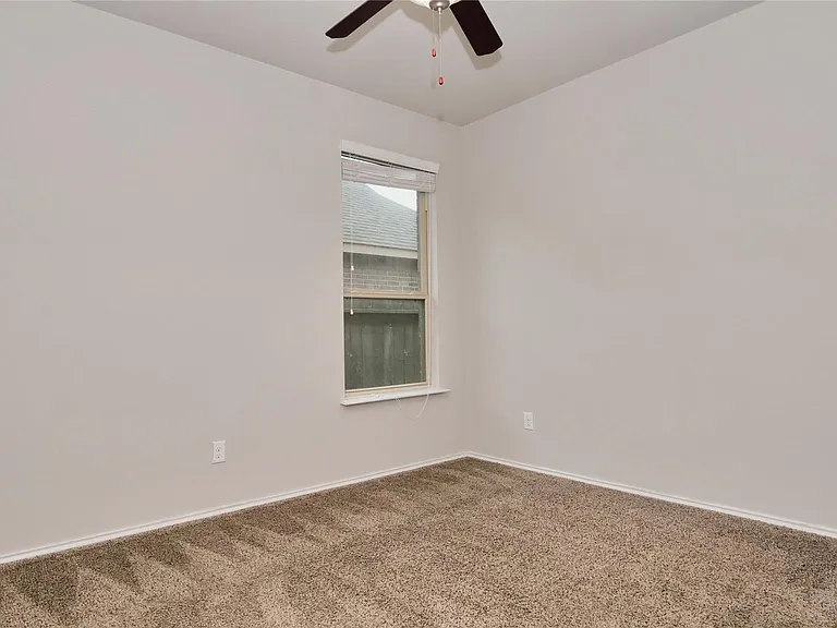 4427 Aversa Dr — Photo 13