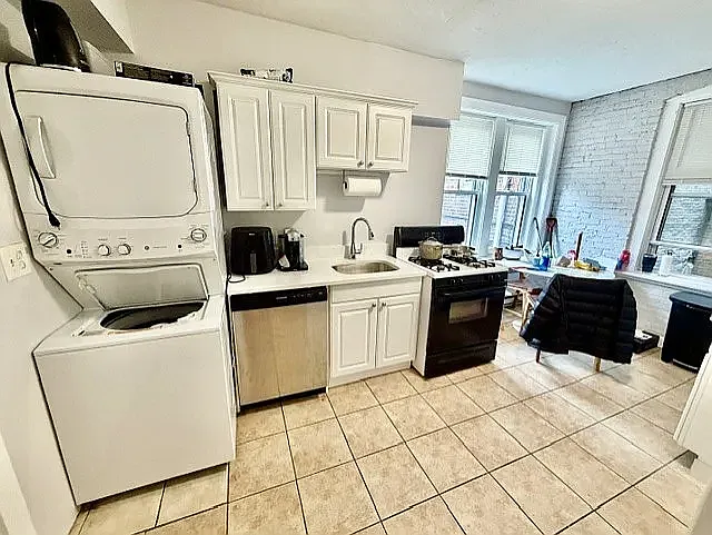 11 Foster St #2 — Photo 20