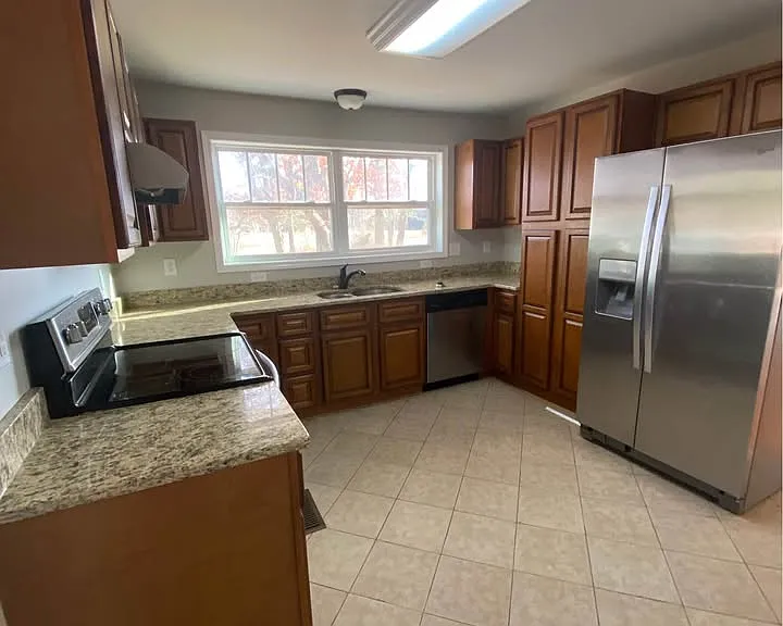 455 Lewisville Clemmons Rd — Photo 3