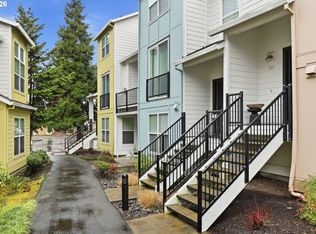 2004 NW Cadbury Ave APT 213, Hillsboro, OR 97006