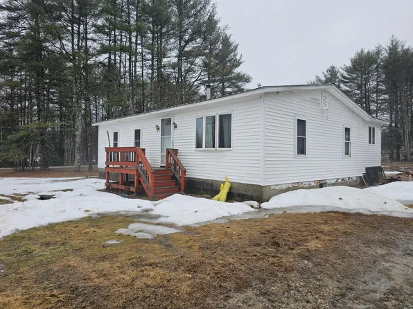 1733 N Road, Cornish, ME 04020