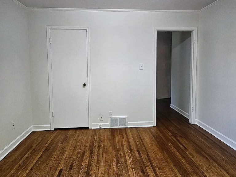 4762 Verne Rd — Photo 11