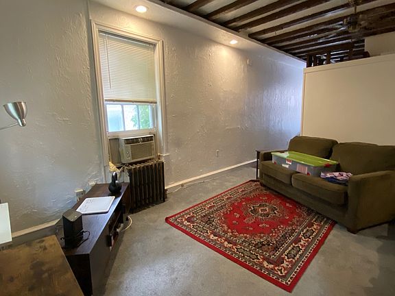 2nd image of 2439 Fairmount Ave #2