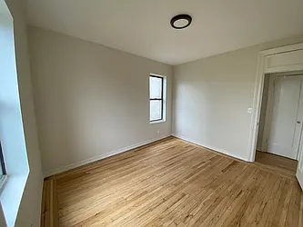 Rented by Metropolitan Property Group