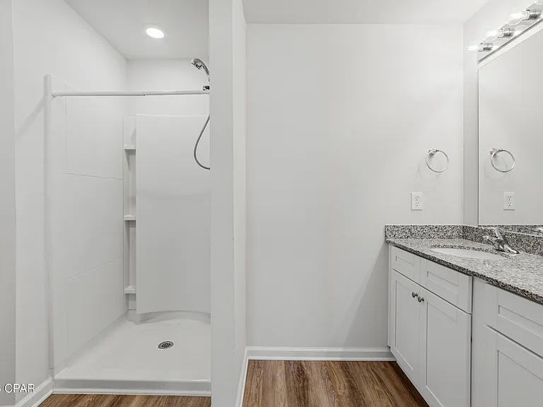 1749 Jakes Dr — Photo 14