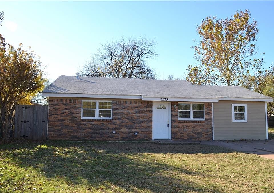 1st image of 3225 Ann Arbor Ln