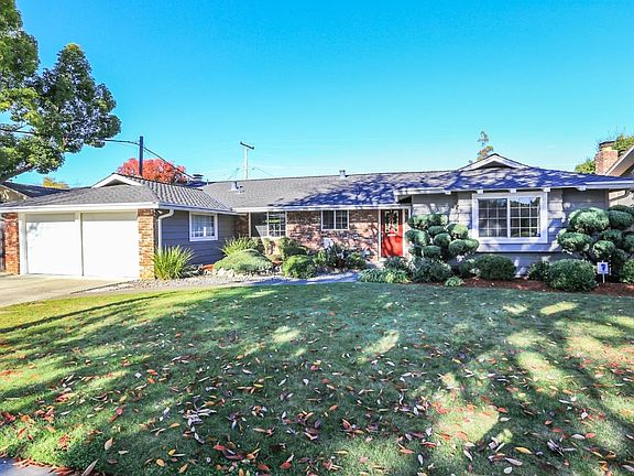 2nd image of 5189 Bela Dr