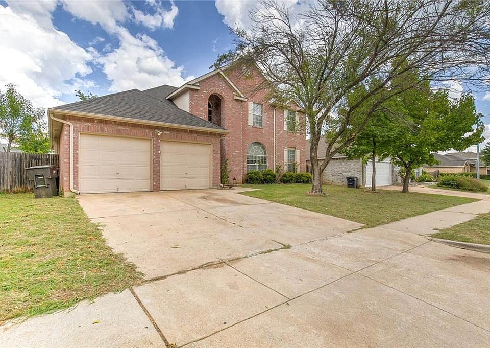 1st image of 2804 Clovermeadow Dr
