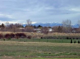 1 Meadowbrook Ln, Nampa, ID 83686