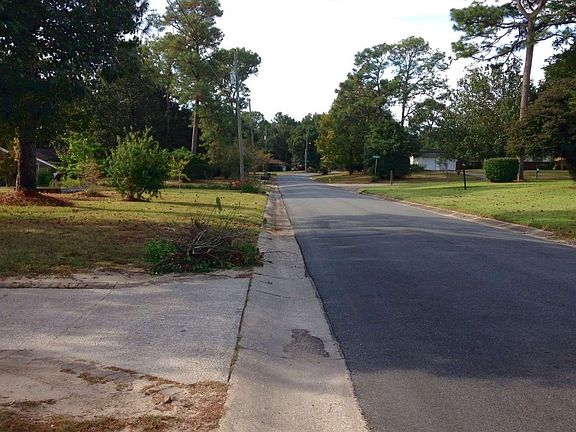 5th image of 4305 Shan Dr E
