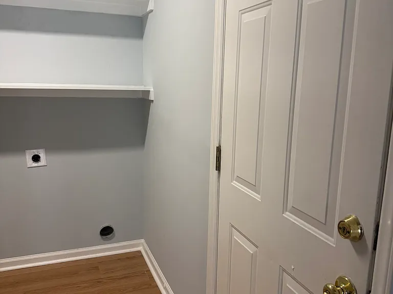 908 Northwood Hills Ave — Photo 12