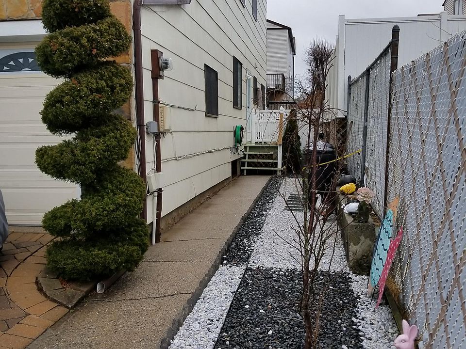 1st image of 163 Steinway Ave