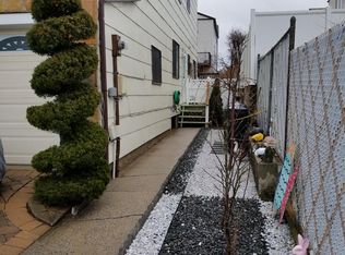 163 Steinway Ave, Staten Island, NY 10314