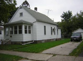 1520 Laurel Ave, Waukegan, IL 60085