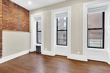 Rented by Cooper & Cooper Real Estate