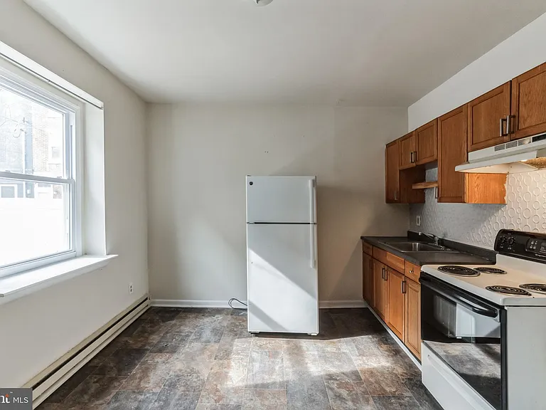 1305 N Lawrence St #1 — Photo 12