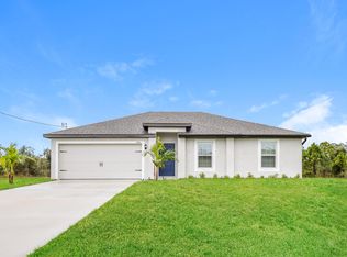 865 Youngreen Dr, Fort Myers, FL 33913