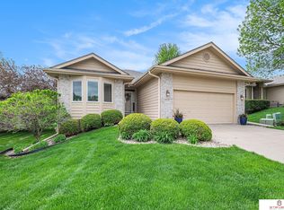 13465 Meredith Ave, Omaha, NE 68164