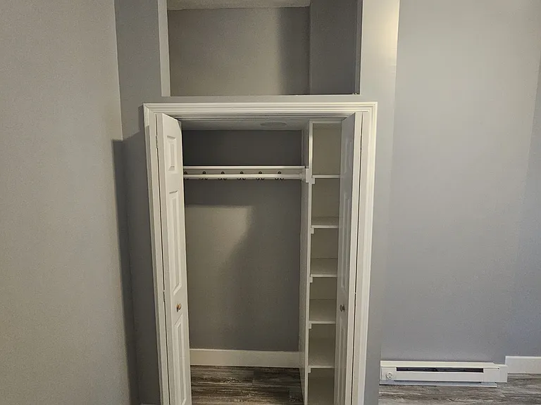 134 W Douglass St #1 — Photo 4