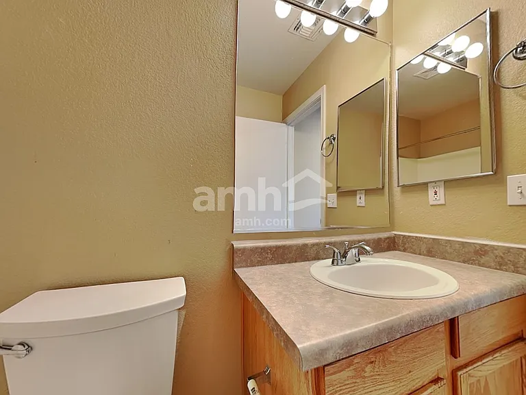 3279 S Bowman Rd — Photo 18