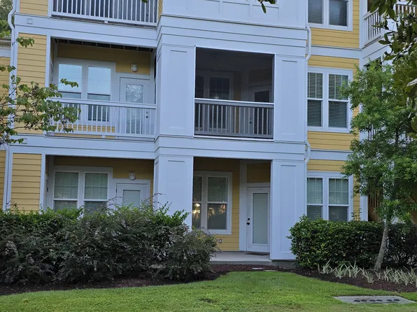 1921 Chatelain Way #1921, Mount Pleasant, SC 29464