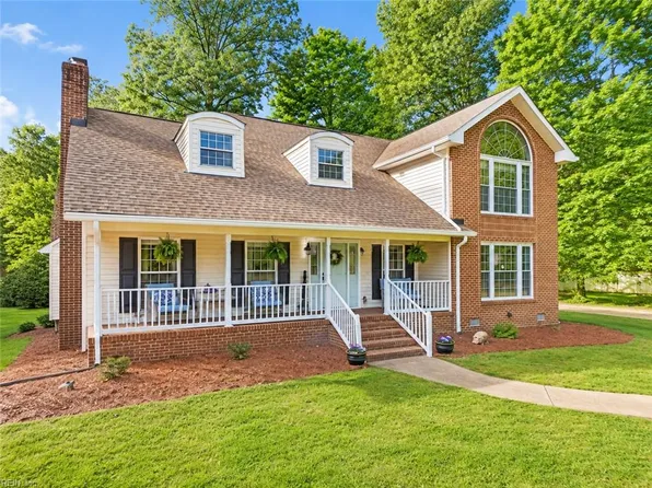 123 Barclay Cres, Smithfield, VA 23430