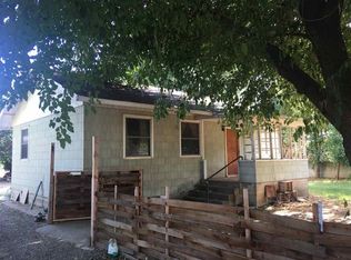 585 Sykes Ave, Red Bluff, CA 96080