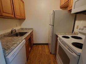 207 Mathews St