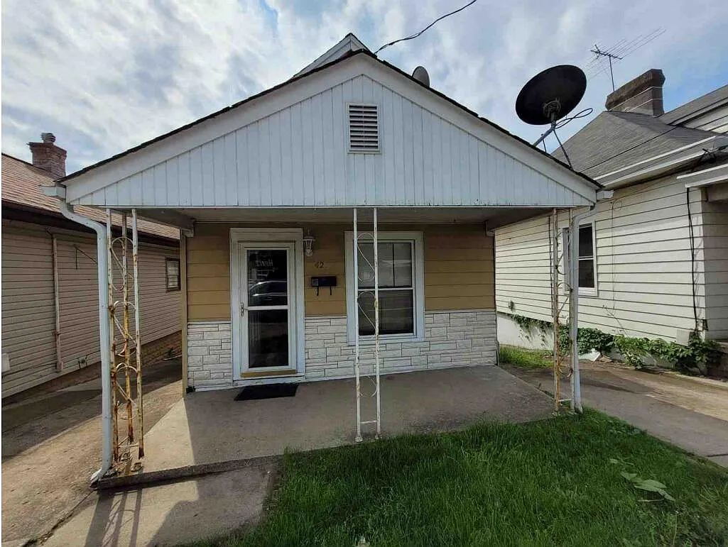 4211 Dixie Hwy photo 1