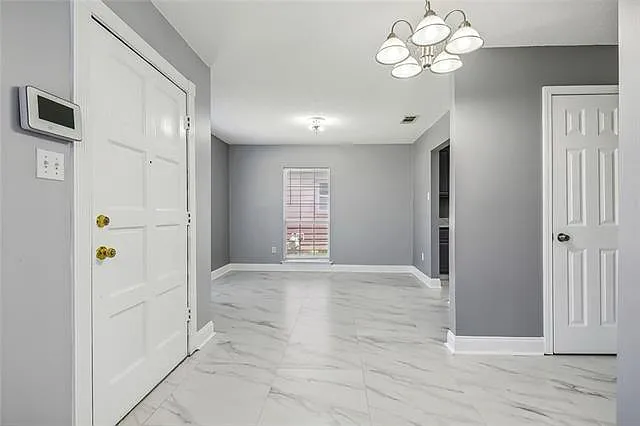 833 Lawrence St — Photo 2