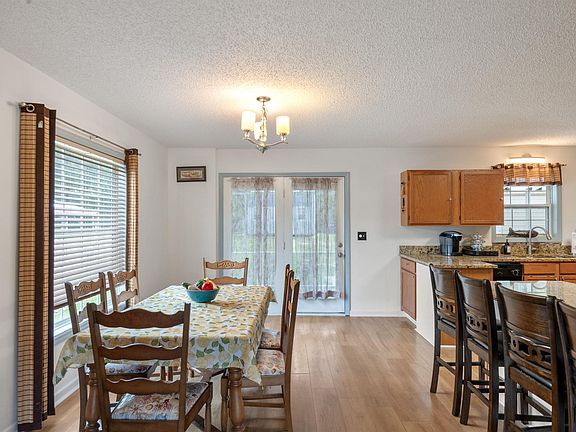 4th image of 1031 Natures Cove Rd