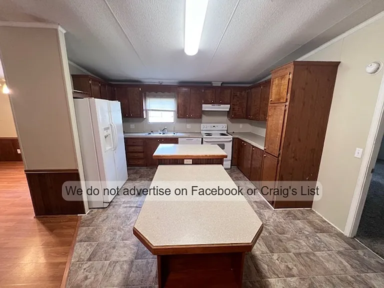 2625 Tingen Rd — Photo 5