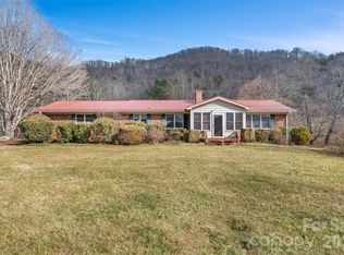 154 Wilson Dr, Canton, NC 28716